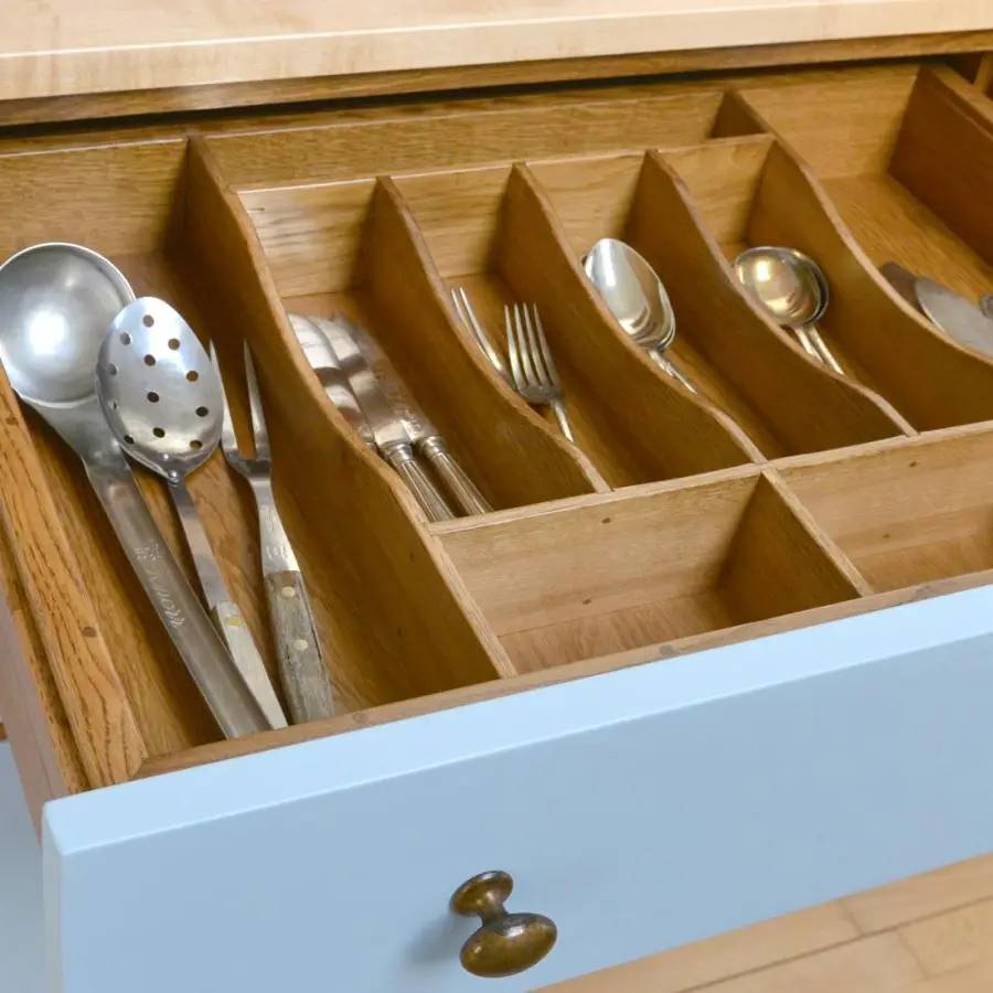 Ashfield bespoke kitchen accessories